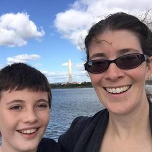 Meet your Posher, Kacey